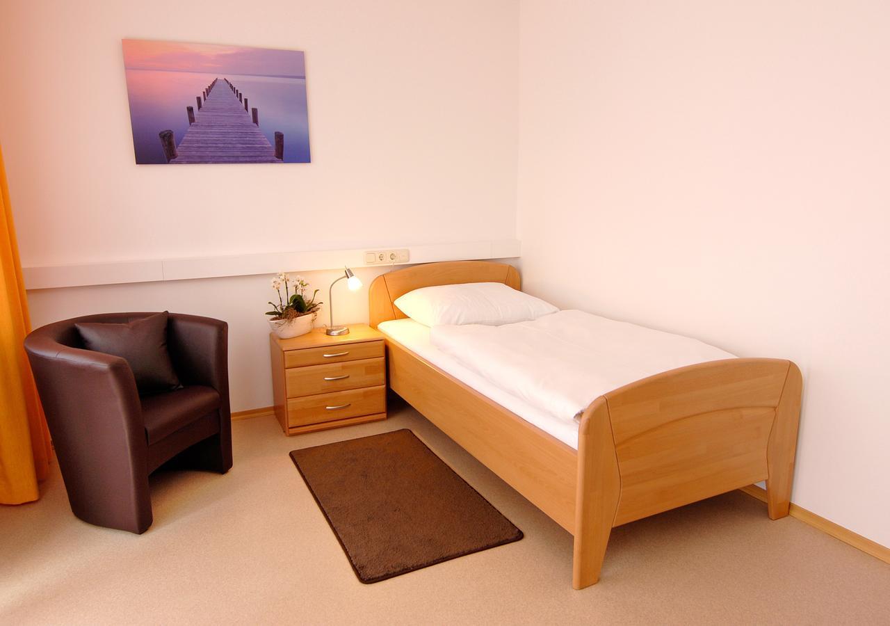 Garni Hotel Leitl Gmbh Eggenfelden Room photo